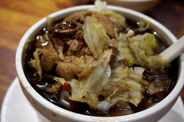 雙月食品社：[善導寺] 雙月食品社：零度體感的寒冬，就是要來碗麻油豬心湯～