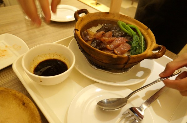 新港茶餐廳：時尚茶餐廳-新港茶餐廳