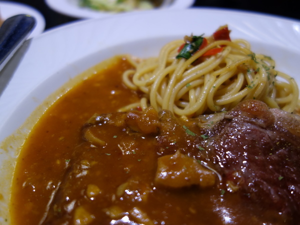 Dr. Pasta:Dr. Pasta+師大夜市+義大利麵+牛排+沙拉吧吃到飽+平價+奶油蔬菜義大利麵+沙朗牛排義大利麵+