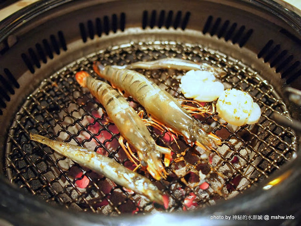 小匠屋：【食記】臉圓無怨尤,享受超值燒肉與甜美服務 @ 台中南屯-小匠屋日式燒肉-J-SHO YA