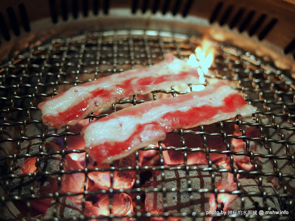 小匠屋：【食記】臉圓無怨尤,享受超值燒肉與甜美服務 @ 台中南屯-小匠屋日式燒肉-J-SHO YA