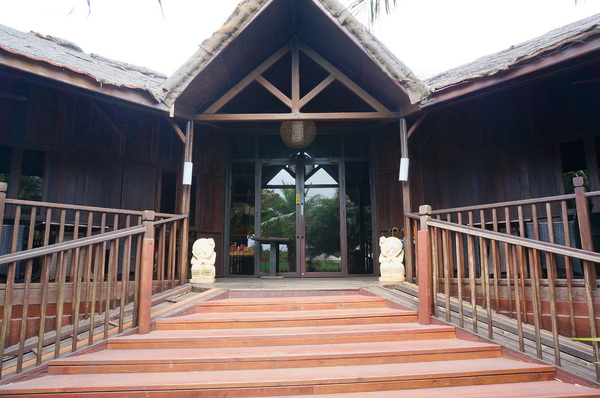 莫內咖啡:【桃園.新屋】莫內咖啡-『悠閒步調。南洋風情景觀餐廳』