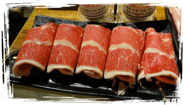 癮廚複合式燒烤：【口碑券23】食材超多樣化的癮廚複合式燒烤