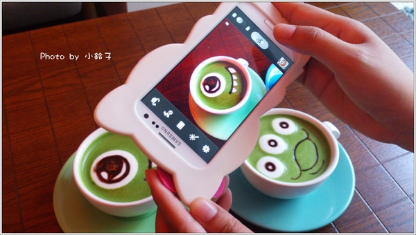 好窩咖啡：「好窩咖啡」可愛午茶瘋三眼怪~~