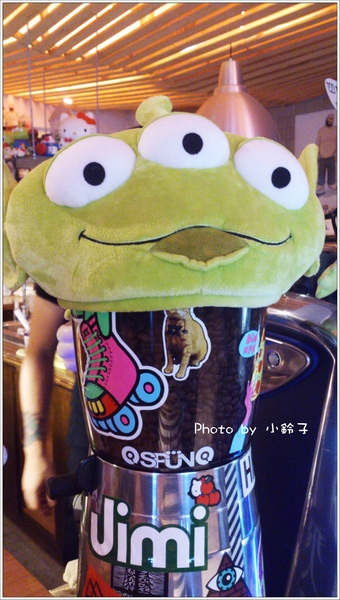 好窩咖啡：「好窩咖啡」可愛午茶瘋三眼怪~~