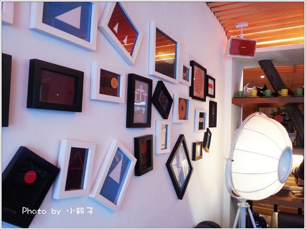 好窩咖啡：「好窩咖啡」可愛午茶瘋三眼怪~~