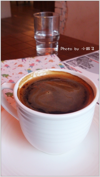 好窩咖啡：「好窩咖啡」可愛午茶瘋三眼怪~~