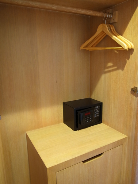 旗津道酒店In Young Hotel：＜住宿＞ 無敵海景 旗津道酒店 In Young Hotel