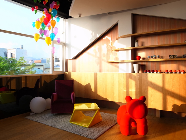 旗津道酒店In Young Hotel：＜住宿＞ 無敵海景 旗津道酒店 In Young Hotel