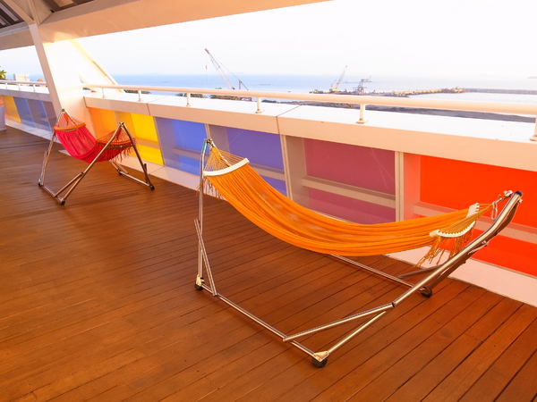 旗津道酒店In Young Hotel：＜住宿＞ 無敵海景 旗津道酒店 In Young Hotel