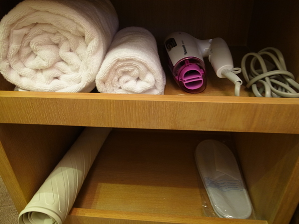 旗津道酒店In Young Hotel：＜住宿＞ 無敵海景 旗津道酒店 In Young Hotel