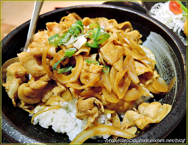 特調味噌炒五花肉蓋飯2