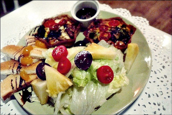 Healing 藝術餐廳:【Healing 藝術餐廳】中山站美食,心和胃一起被療癒了