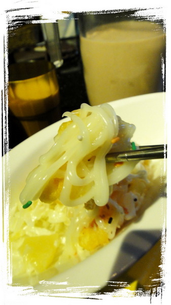 天台KTV：【三重】台北居然有3小時150元的KTV！太划算了！