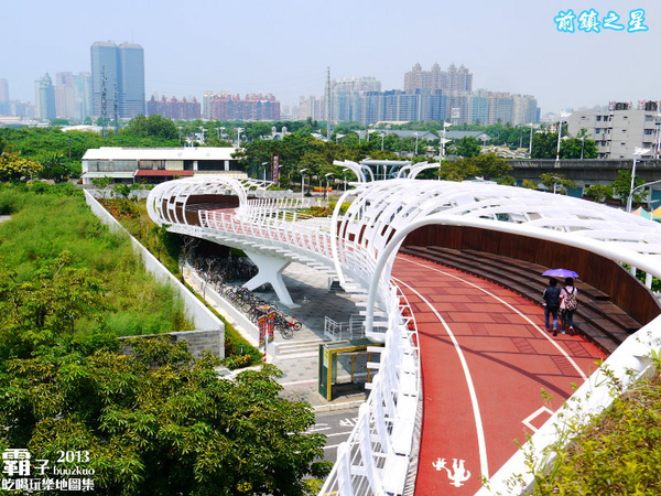 前鎮之星：「前鎮之星」飛翔吧！鋼鐵巨龍般的自行車橋