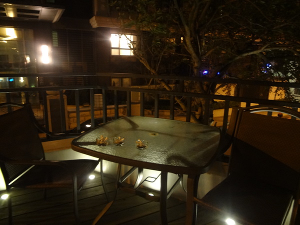 宇宙天堂 Paradise Space：1020126[官本金文愛台灣]宇宙天堂Paradise Space讓您的小宇宙無限爆發因為食物超好吃與美麗的歐洲風格