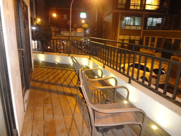 宇宙天堂 Paradise Space：1020126[官本金文愛台灣]宇宙天堂Paradise Space讓您的小宇宙無限爆發因為食物超好吃與美麗的歐洲風格