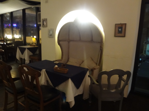 宇宙天堂 Paradise Space：1020126[官本金文愛台灣]宇宙天堂Paradise Space讓您的小宇宙無限爆發因為食物超好吃與美麗的歐洲風格