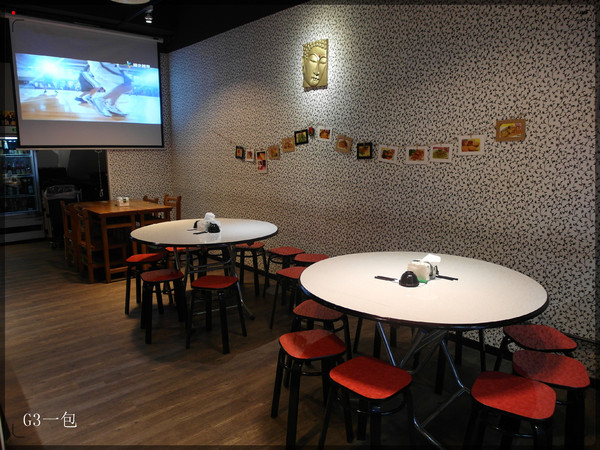 香菜餐廳Bar: 【口碑券03】適合聚餐看大螢幕的運動餐廳『香菜餐廳Bar』