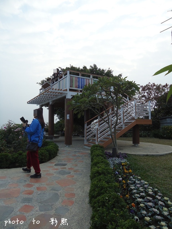壽山忠烈祠LOVE觀景台：【高雄。鼓山】 高雄忠烈祠~LOVE觀景台