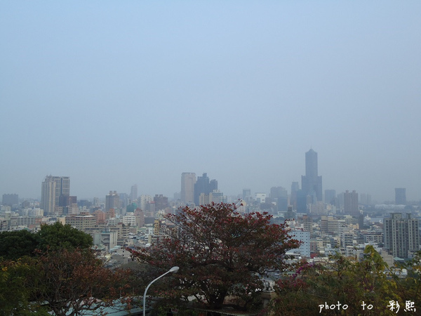 壽山忠烈祠LOVE觀景台：【高雄。鼓山】 高雄忠烈祠~LOVE觀景台