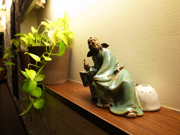 御膳煲 養身雞湯館:<試吃> 雞湯裡面有靈芝耶~御膳煲養身雞湯館