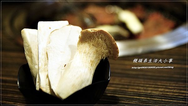 燒肉眾(中和環球店):【食記/新北市】有看過會牽絲的起司生蠔嗎??♪♪燒肉眾-日式精緻炭火燒肉♪♪