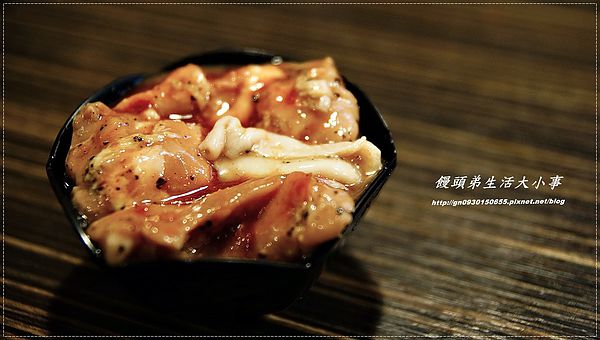 燒肉眾(中和環球店):【食記/新北市】有看過會牽絲的起司生蠔嗎??♪♪燒肉眾-日式精緻炭火燒肉♪♪
