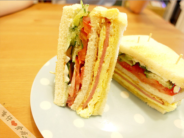 198 藝術空間 ギャラリー CAFE：很有個人風格的198攝影X清爽三明治空間