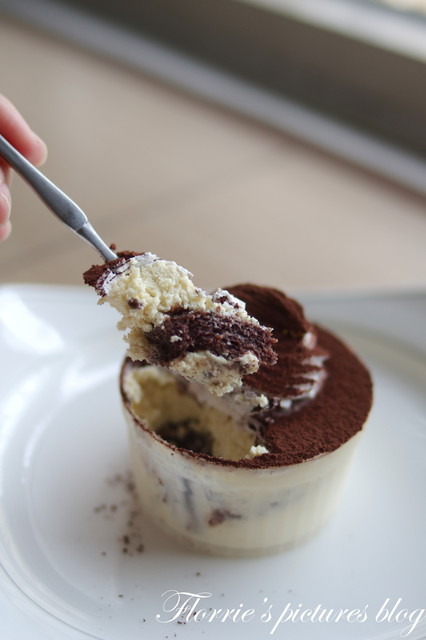 米詩堤甜點王國:瑞芳區美食~米詩堤甜點王國~黃金泡芙,你吃過沒?