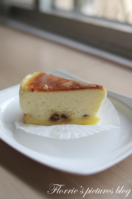 米詩堤甜點王國:瑞芳區美食~米詩堤甜點王國~黃金泡芙,你吃過沒?