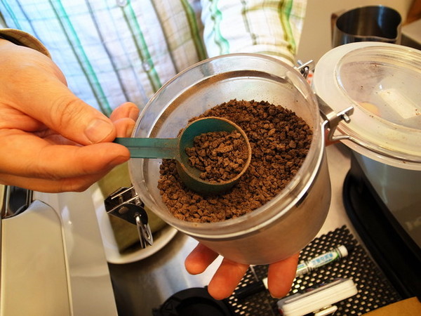 COCOMAKER 可可美克巧克力:<台北|大安|巧克力專賣店>超可愛的熊掌鳳梨酥!!!COCOMAKER 可可美克巧克力~