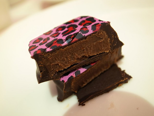 COCOMAKER 可可美克巧克力:<台北|大安|巧克力專賣店>超可愛的熊掌鳳梨酥!!!COCOMAKER 可可美克巧克力~