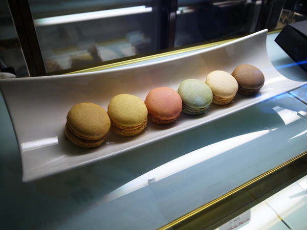 COCOMAKER 可可美克巧克力:<台北|大安|巧克力專賣店>超可愛的熊掌鳳梨酥!!!COCOMAKER 可可美克巧克力~