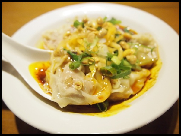 四川段純貞牛肉麵:【新竹武陵路】四川段純貞牛肉麵-誇張到不行的排隊人潮