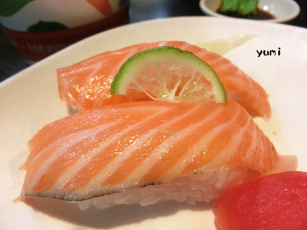 阿裕壽司:【台中食記】N訪→不排隊吃不到~超平價壽司&生魚片讓你回味無窮@阿裕壽司