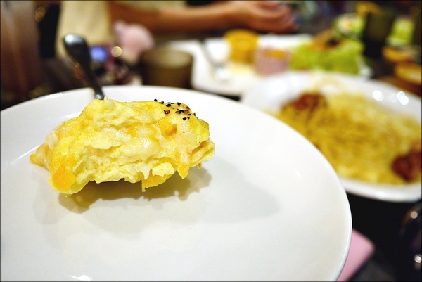 Tutti Cafe圖比咖啡創意早午餐:【Tutti Cafe圖比咖啡創意早午餐】松江南京站CP值美食,中西日敲出驚喜好滋味