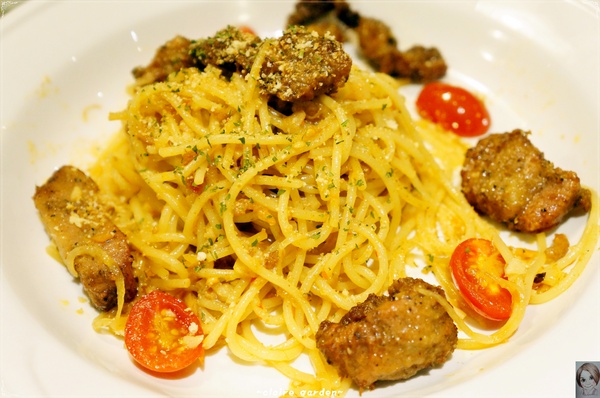 Tutti Cafe圖比咖啡創意早午餐:台北 捷運松江南京站 Tutti Cafe~創意有餘美味不足