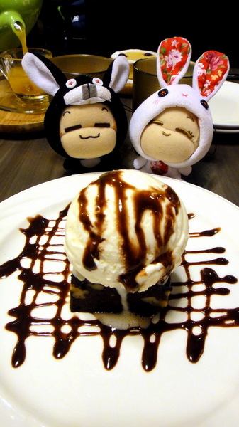 Tutti Cafe圖比咖啡創意早午餐:【台北南京】可愛兔兔拉花!Tutti Cafe圖比咖啡創意早午餐!