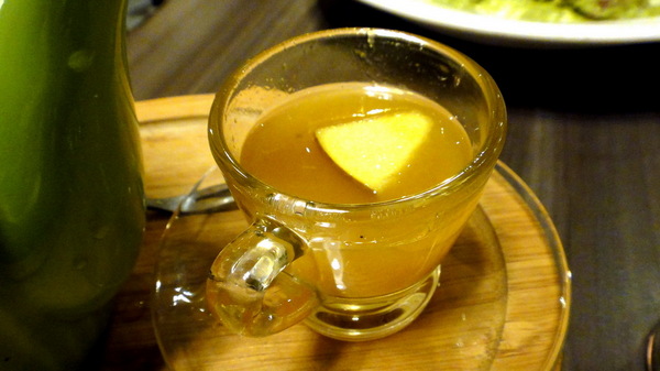 Tutti Cafe圖比咖啡創意早午餐:【台北南京】可愛兔兔拉花!Tutti Cafe圖比咖啡創意早午餐!