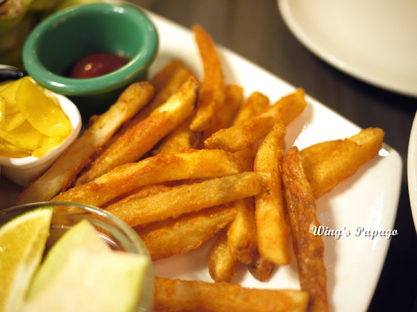 Tutti Cafe圖比咖啡創意早午餐：超可愛兔兔拉花&搞創意美味餐點。【Tutti Cafe圖比咖啡】體驗