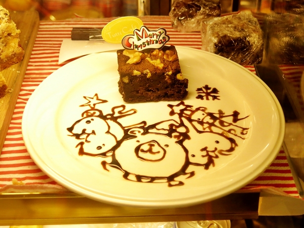 Tutti Cafe圖比咖啡創意早午餐：【捷運松江南京】喝泰迪熊咖啡，吃創意早午餐 — Tutti Cafe圖比咖啡