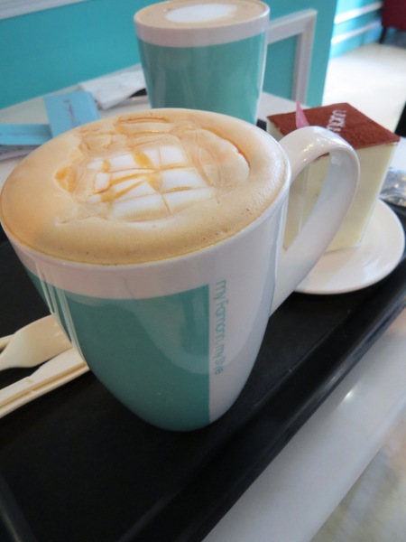 曼咖啡(元化店):在充滿Tiffany中享受悠閒下午茶【曼咖啡/中壢元化店】