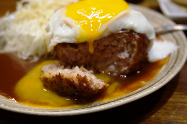 名古屋台所:名古屋台所 - 小小深夜食堂: 漢堡肉good~