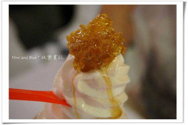 華麗狂蜂巢冰淇淋霜淇淋06.jpg
