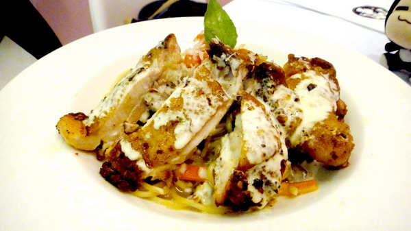 華麗狂女士2 - Macaron Pink(逢甲店):【台中逢甲】華麗狂女士好評不斷!新品布魯塞爾天空樹華麗登場!