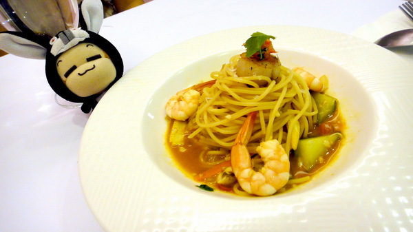 華麗狂女士2 - Macaron Pink(逢甲店):【台中逢甲】華麗狂女士好評不斷!新品布魯塞爾天空樹華麗登場!