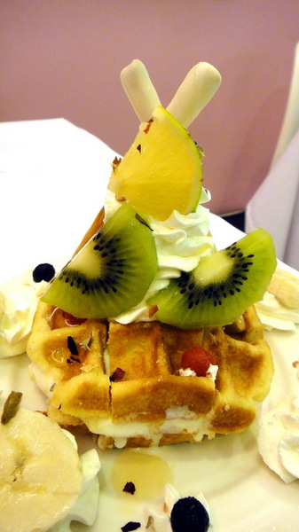 華麗狂女士2 - Macaron Pink(逢甲店):【台中逢甲】華麗狂女士好評不斷!新品布魯塞爾天空樹華麗登場!