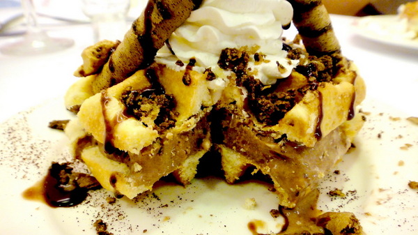 華麗狂女士2 - Macaron Pink(逢甲店):【台中逢甲】華麗狂女士好評不斷!新品布魯塞爾天空樹華麗登場!