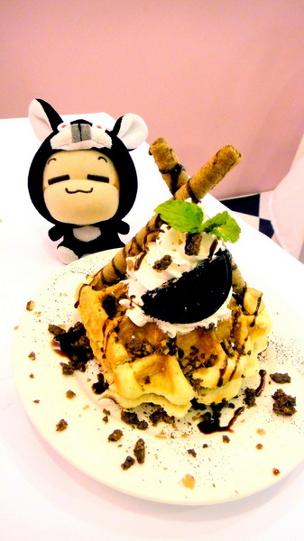 華麗狂女士2 - Macaron Pink(逢甲店):【台中逢甲】華麗狂女士好評不斷!新品布魯塞爾天空樹華麗登場!